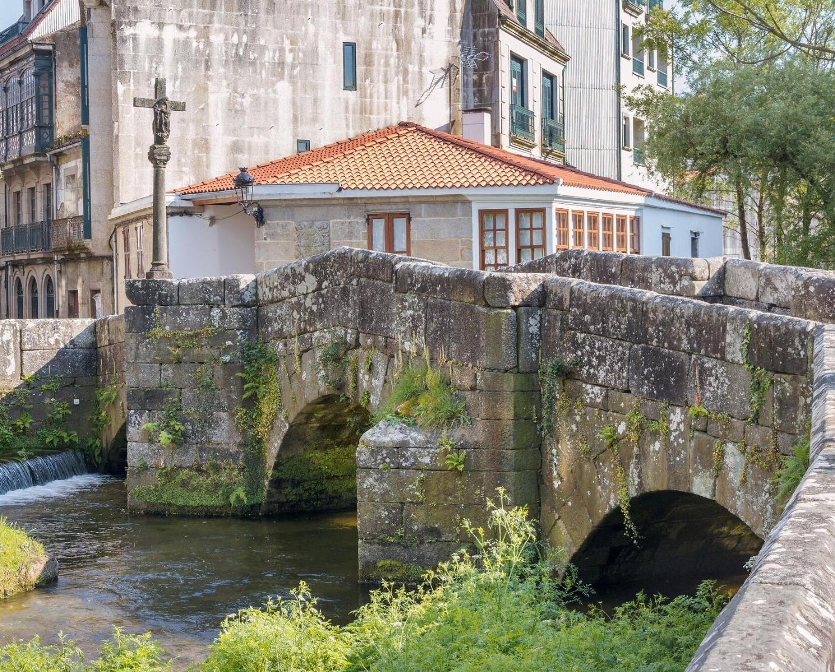 Апартаменти Alojamiento Ponte Romana Кальдас-де-Рейс Екстер'єр фото